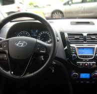 Тюнинг салона Хендай Солярис с помощью декоративных накладок