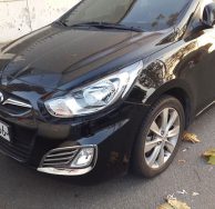 Тюнинг кузова Хендай Солярис с помощью хромированных накладок